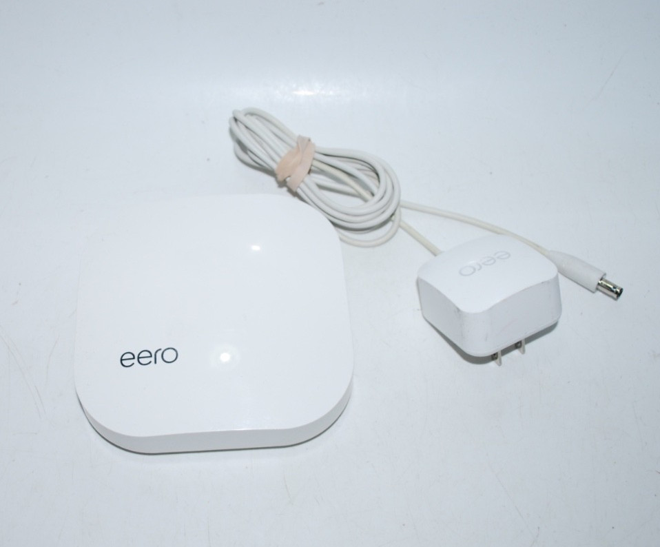 eero Home Mesh WiFi Router A010001 1st Gen Single Unit w/ Power Cord Tested