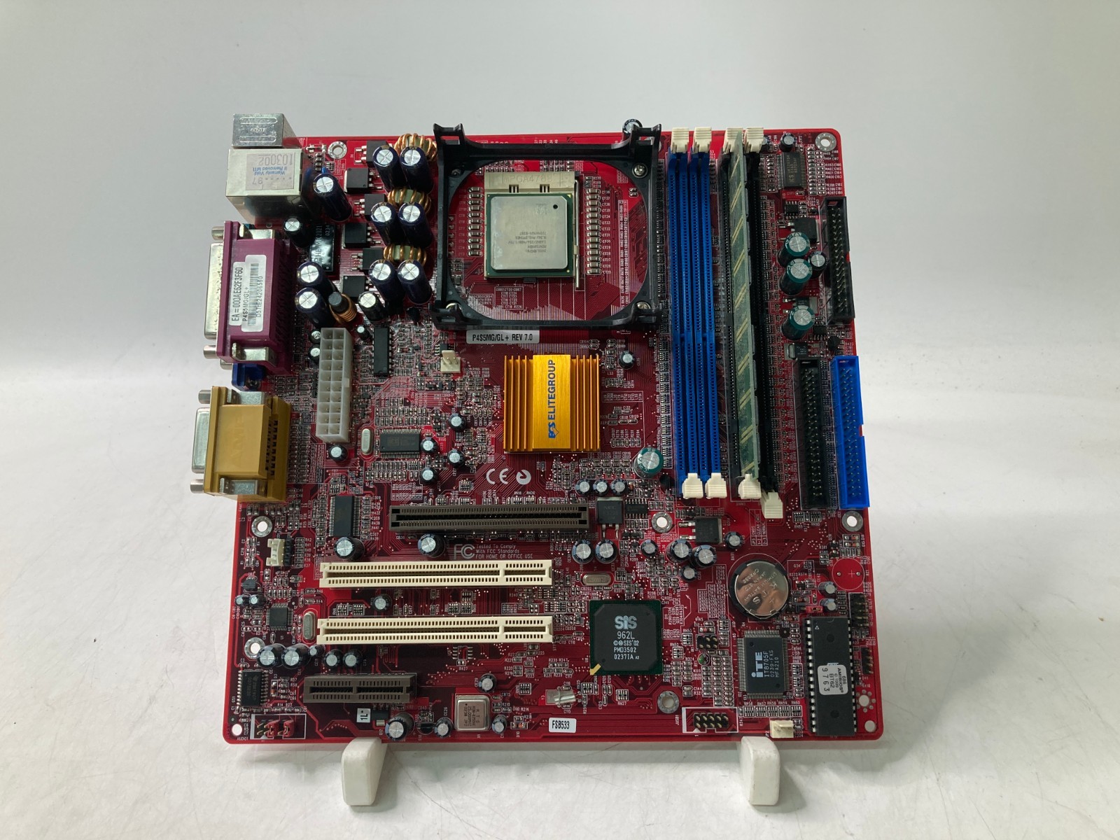 Vintage ECS P4S5MG/GL+ w/ Intel Pentium 4 1.6GHz CPU 256MB Ram