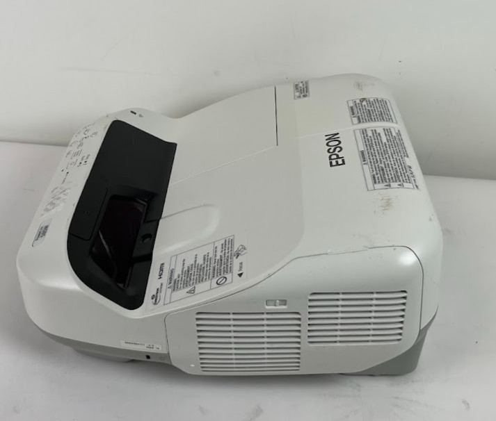 Epson PowerLite 585W H602A Projector w/ Remote Grade B