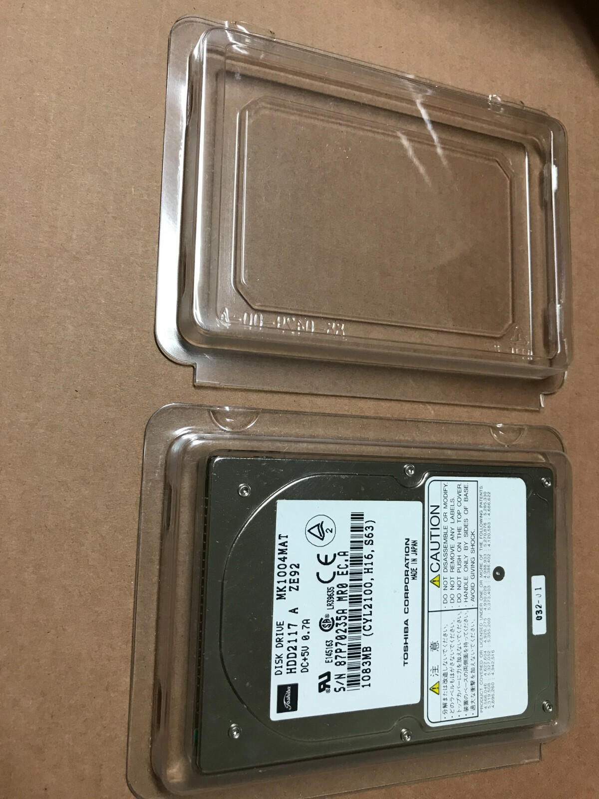 Hard Drive Clamshell Individual ESD Plastic Case Kit for 2.5” HDD Disk Drive