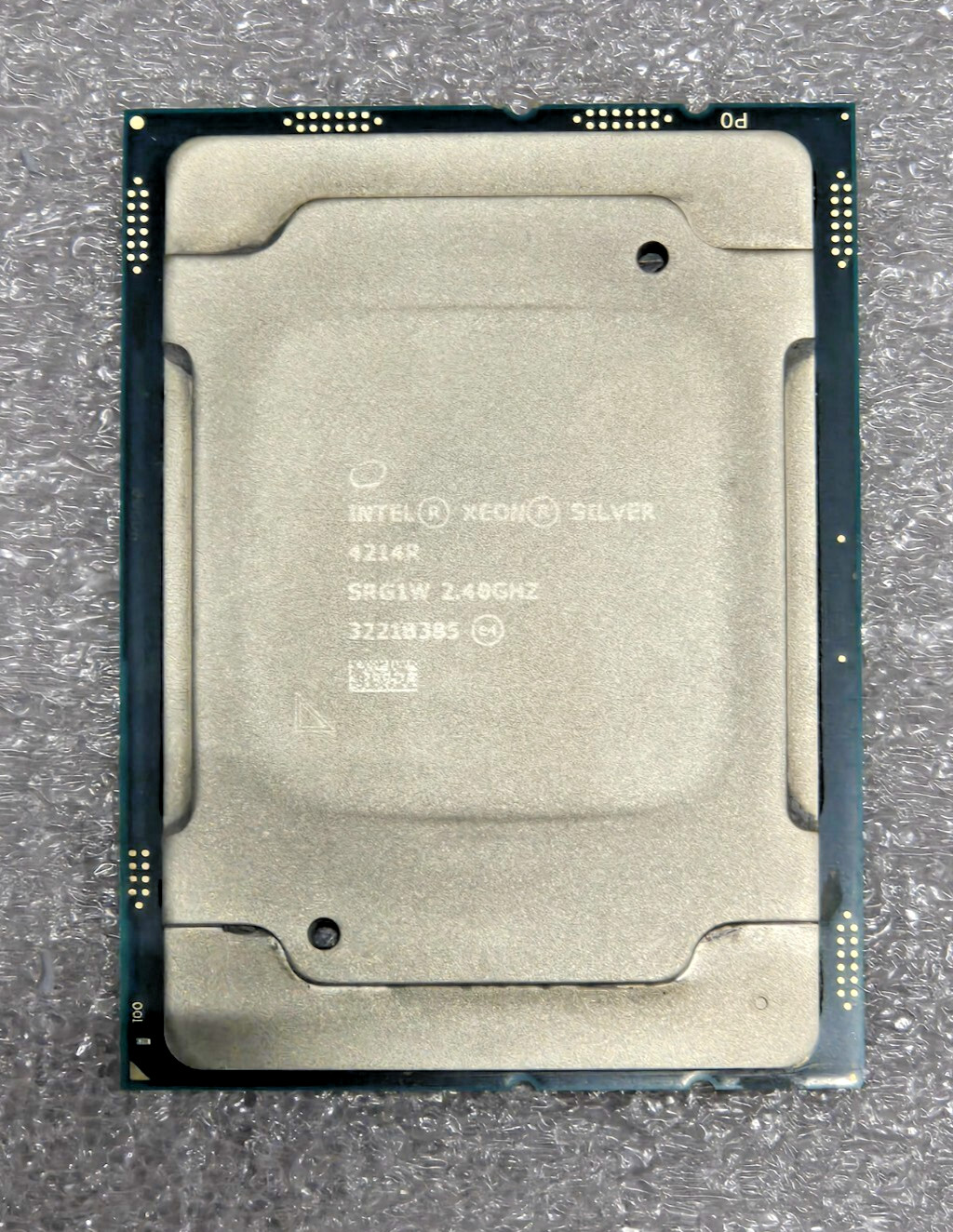 Intel Silver 4214R 12-Core 2.40GHz CPU / SRG1W