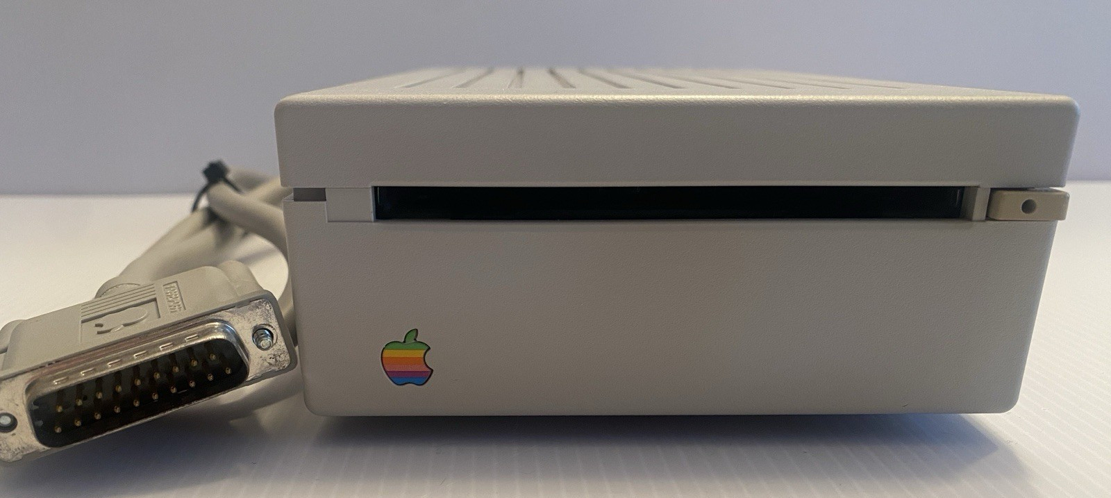 VINTAGE Apple 3.5 Drive External 3½” Floppy Drive DB-19 Beige | P/N A9M0106