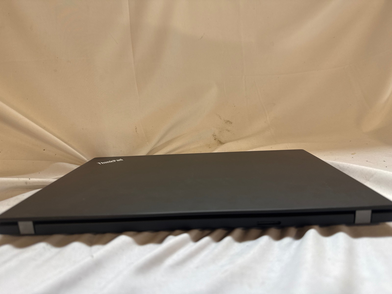 Lenovo ThinkPad T14 Gen 1 AMD Ryzen 7 PRO 4750U 16GB No Drive 14″ Bad Keyboard