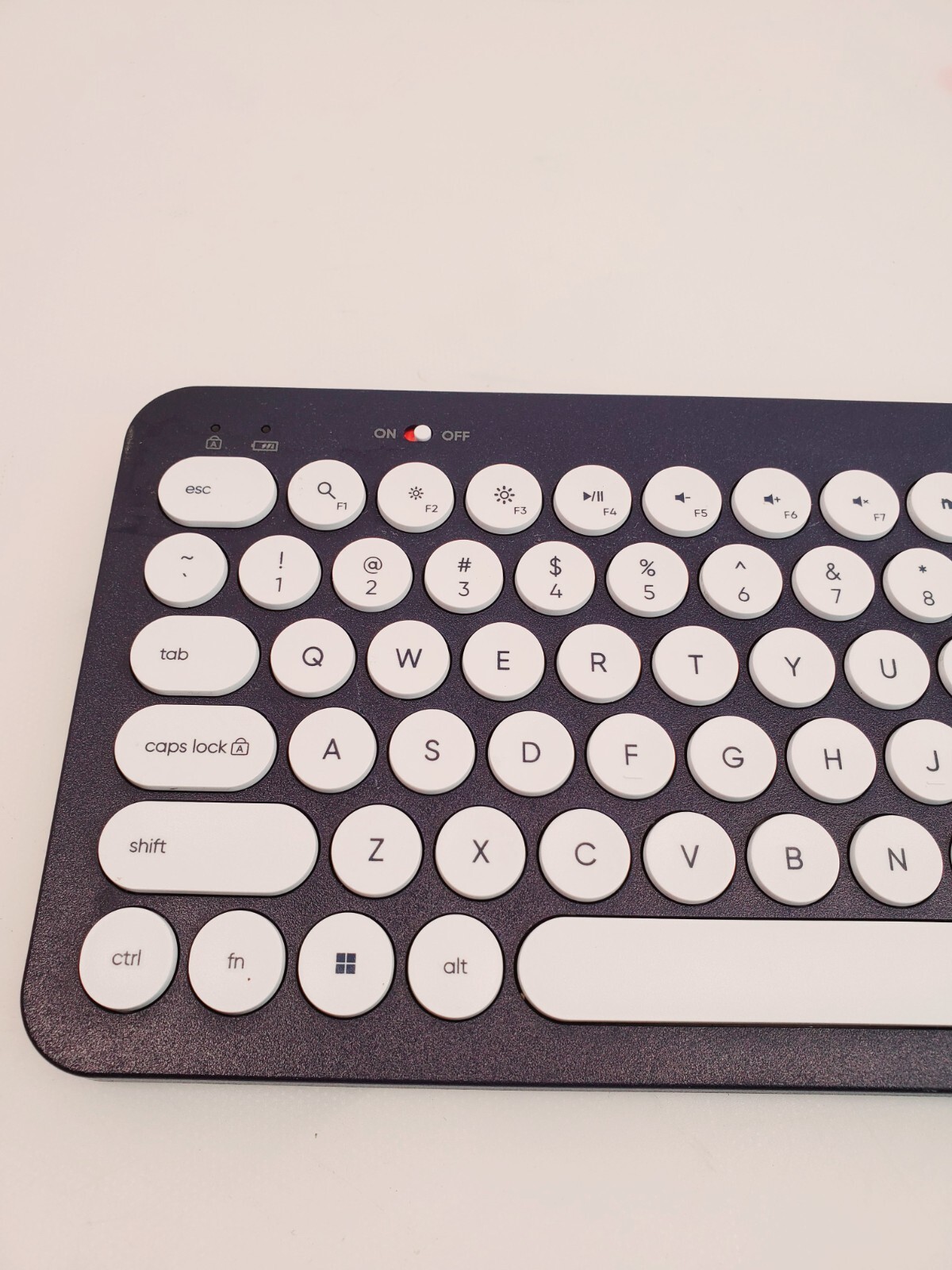 Blue Compact Portable Wireless Keyboard English 78 Keys Qwerty No Nano Receiver
