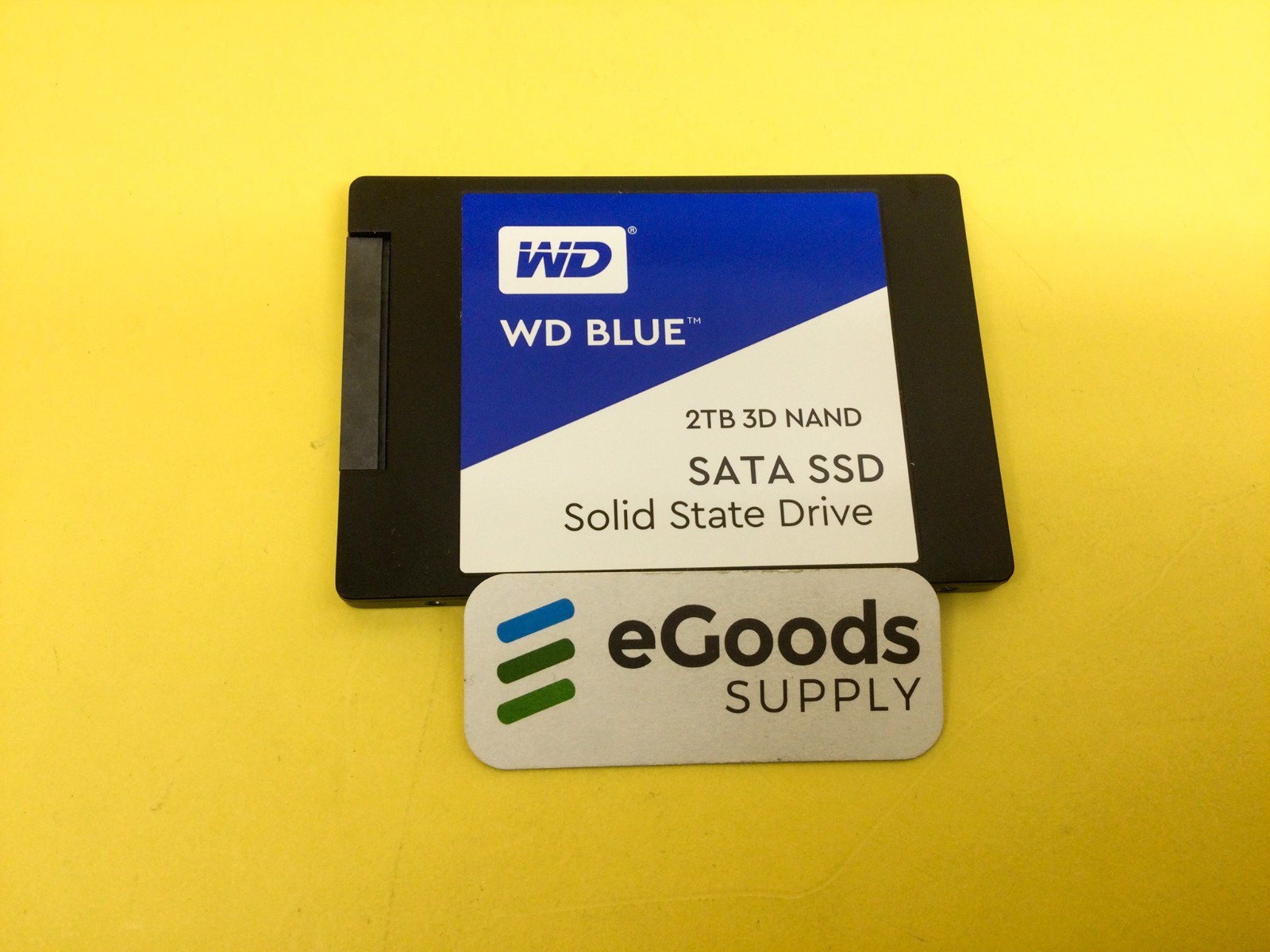 WD Blue 2TB SATA 6Gb/s 2.5″ 3D NAND Internal PC SSD WDS200T2B0A