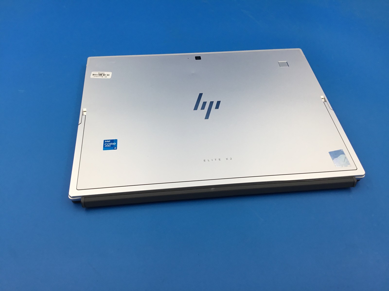 HP Elite X2 G8 13″ Tablet i5-1145G7@2.60 16GB RAM 256SSD BT BKLIT WEBCAM TOUCH