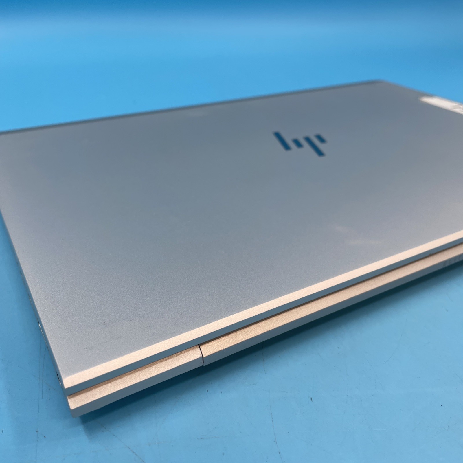HP EliteBook 840 G7 | i7-10510U | 16GB RAM | 512GB SSD | WIN 11 PRO | 79% BATT