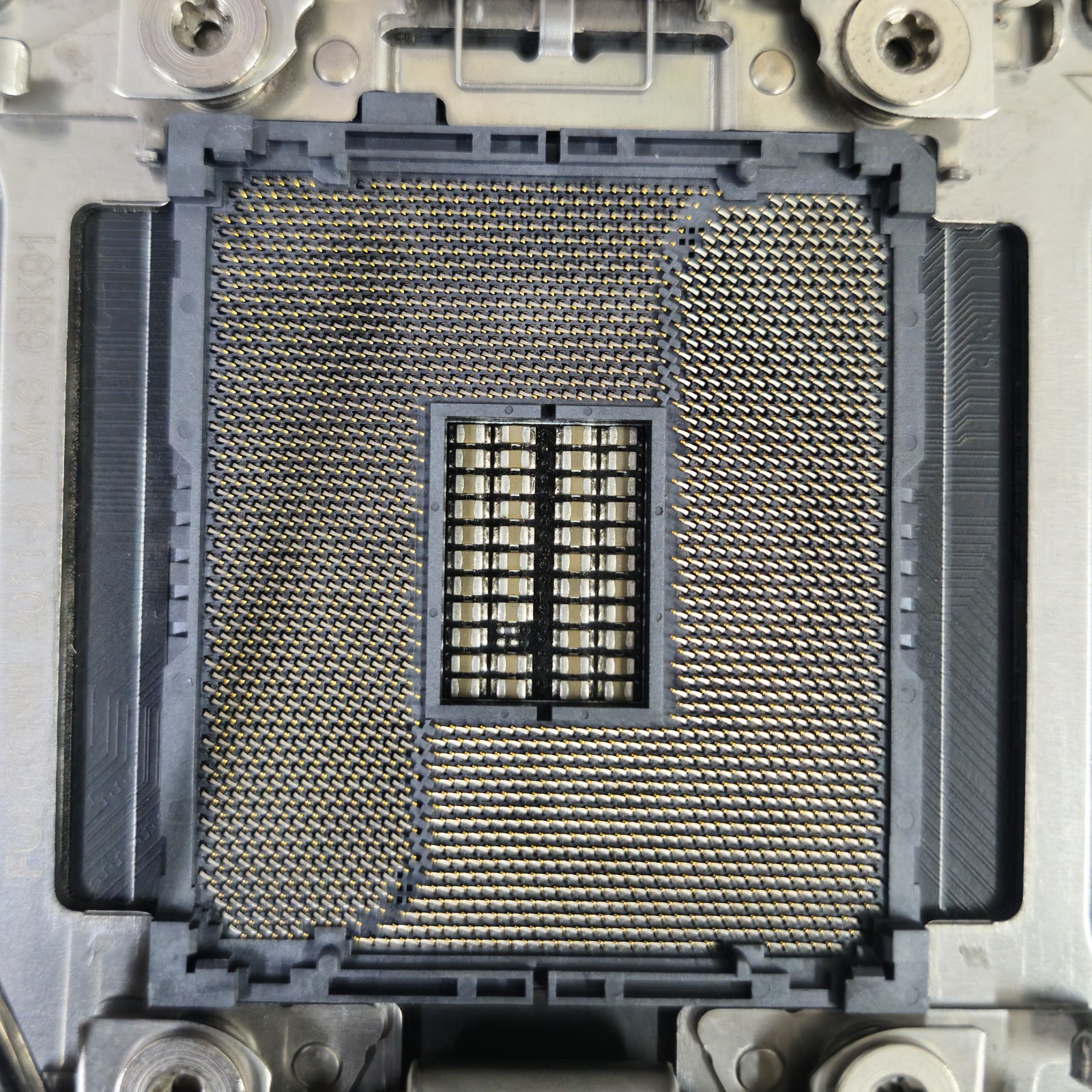 ASUS X99-A II + E5-2660V4 : LGA2011-3 X99 ATX DDR4 Supports ECC/REG RAM