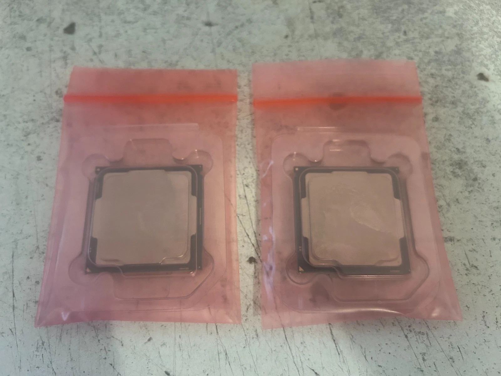 Lot of 2 Intel Core i5-4690 3.5 GHz 4th Gen Quad Core Desktop CPUs SR1QH
