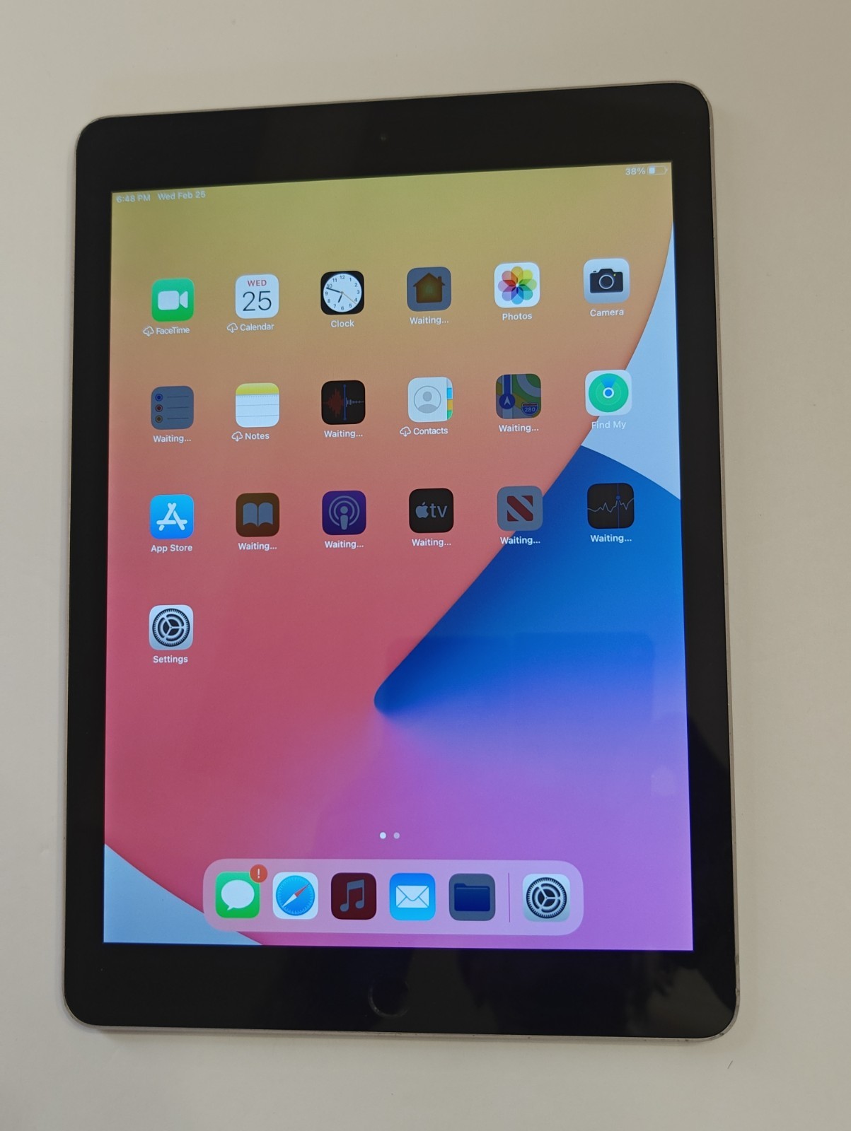 Apple iPad Air 2 9.7″ 128 GB WiFi -Very Good-BH 89% *minor issue* #i801