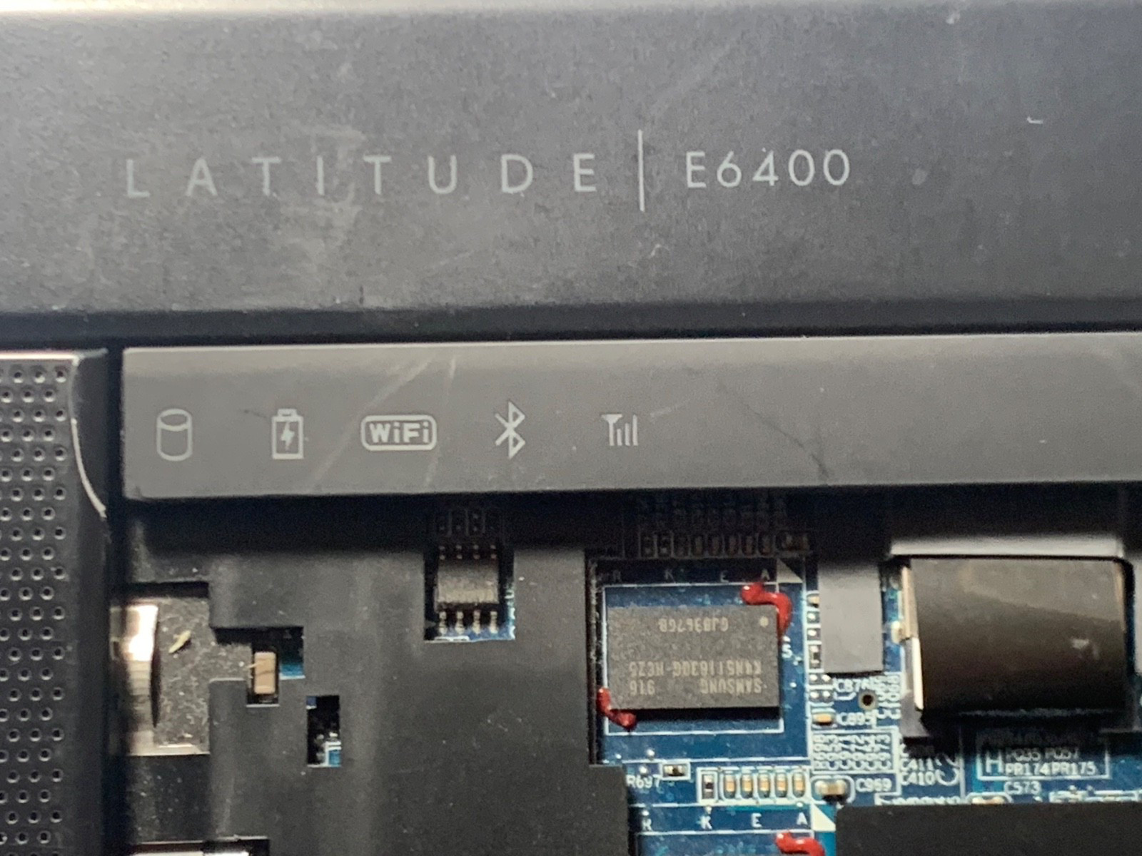 H568N-Dell Latitude E6400 intel Core 2 Duo T9600@2.80 RAM 4GB No (HDD,OS,AC)# 19