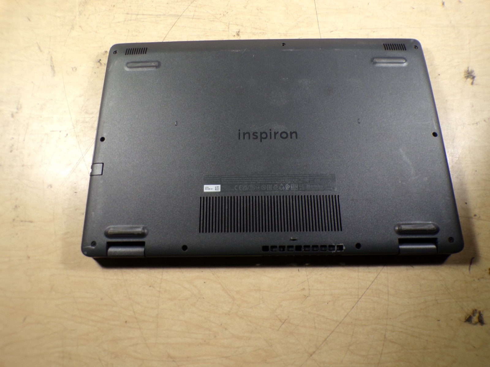 DELL INSPIRION 3501 INTEL CORE I5-1035G1 8GB RAM **NO HD/ NO CADDIE/ NO OS