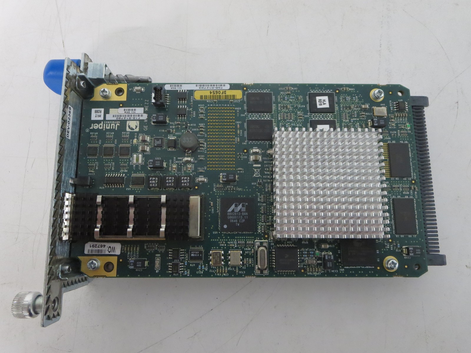 JUNIPER PC-1XGE-TYPE3-XFP-IQ2-E IPUIA0XMAE 1-Port Type 3 10Gb Enhanced IQ2 PIC