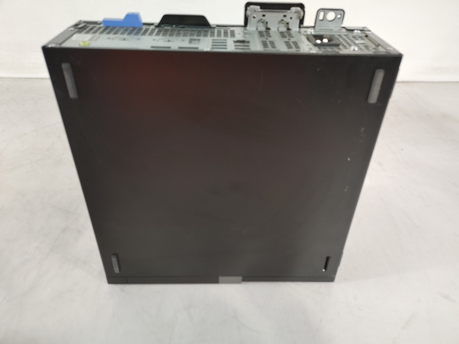 Dell OptiPlex 5060 SFF Core i5-8500 3.00 GHz 16 GB DDR4 No HDD