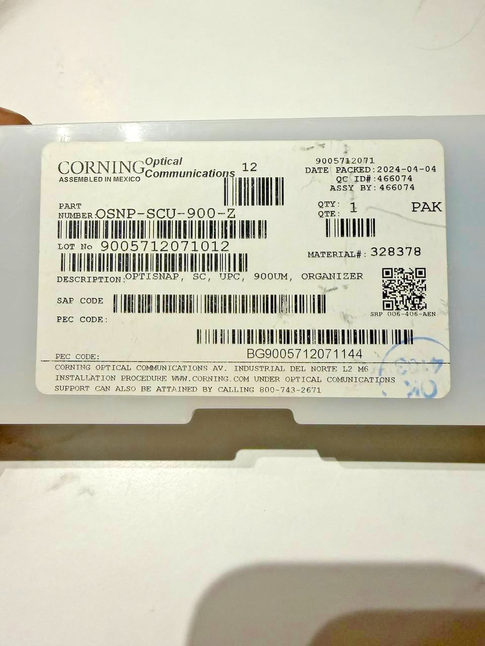 Corning OSNP-SCU-900-Z Optisnap Connector 900 um SC Singlemode/SM UPC Blue