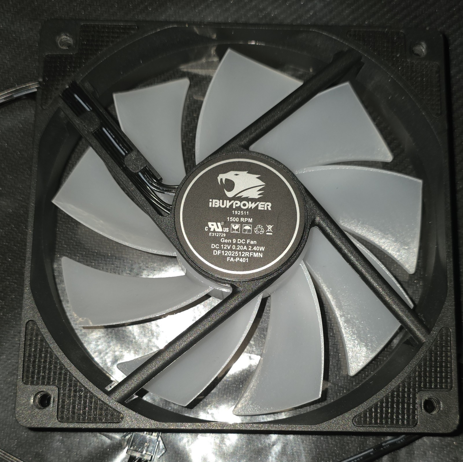 iBUYPOWER 120mm Case Fan 12V 3-Pin 1500RPM 50 CFM Black/Gray DF1202512RFMN
