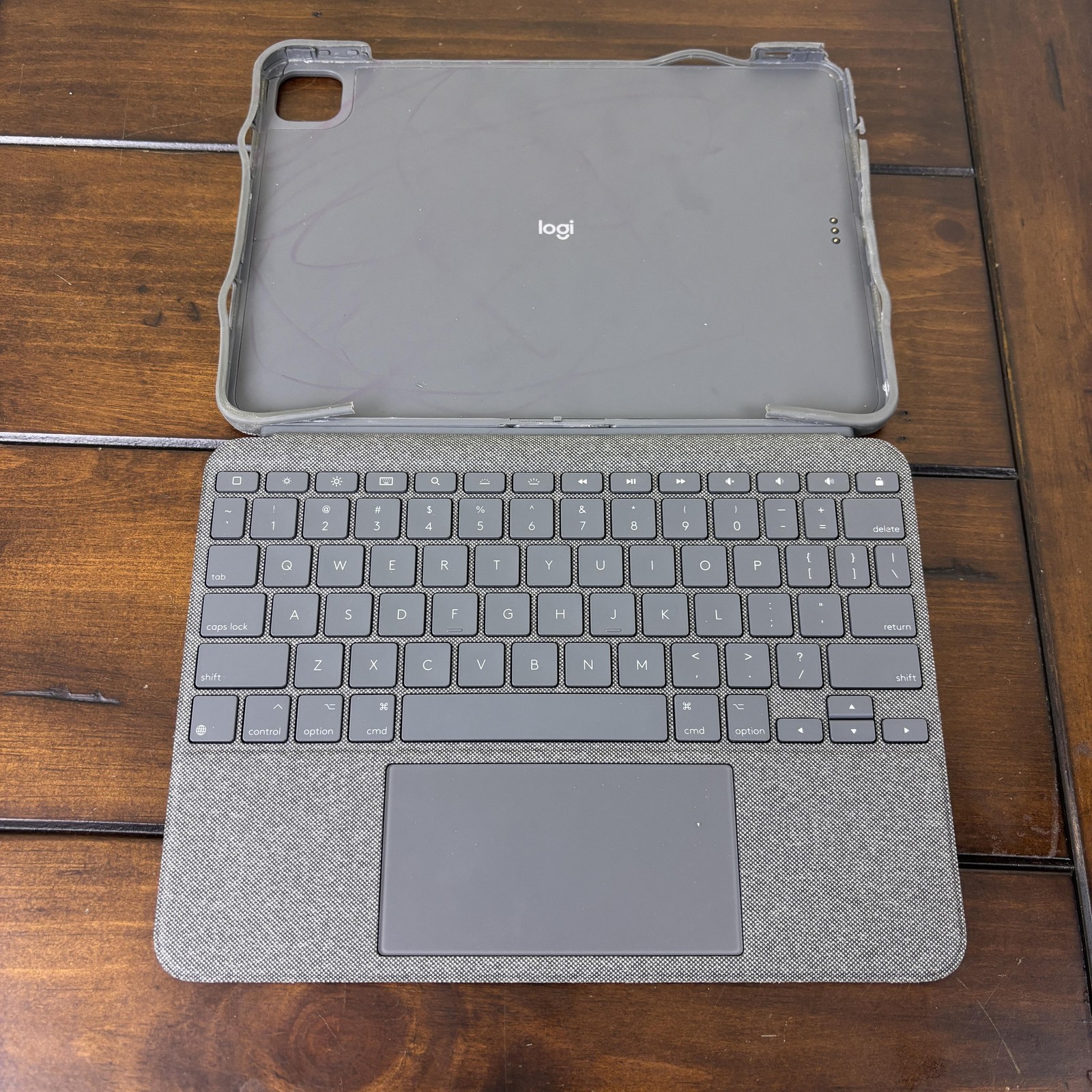 Logi Keyboard Folio Case For Apple IPad Gray Fabric W/ Trackpad Stand Cover