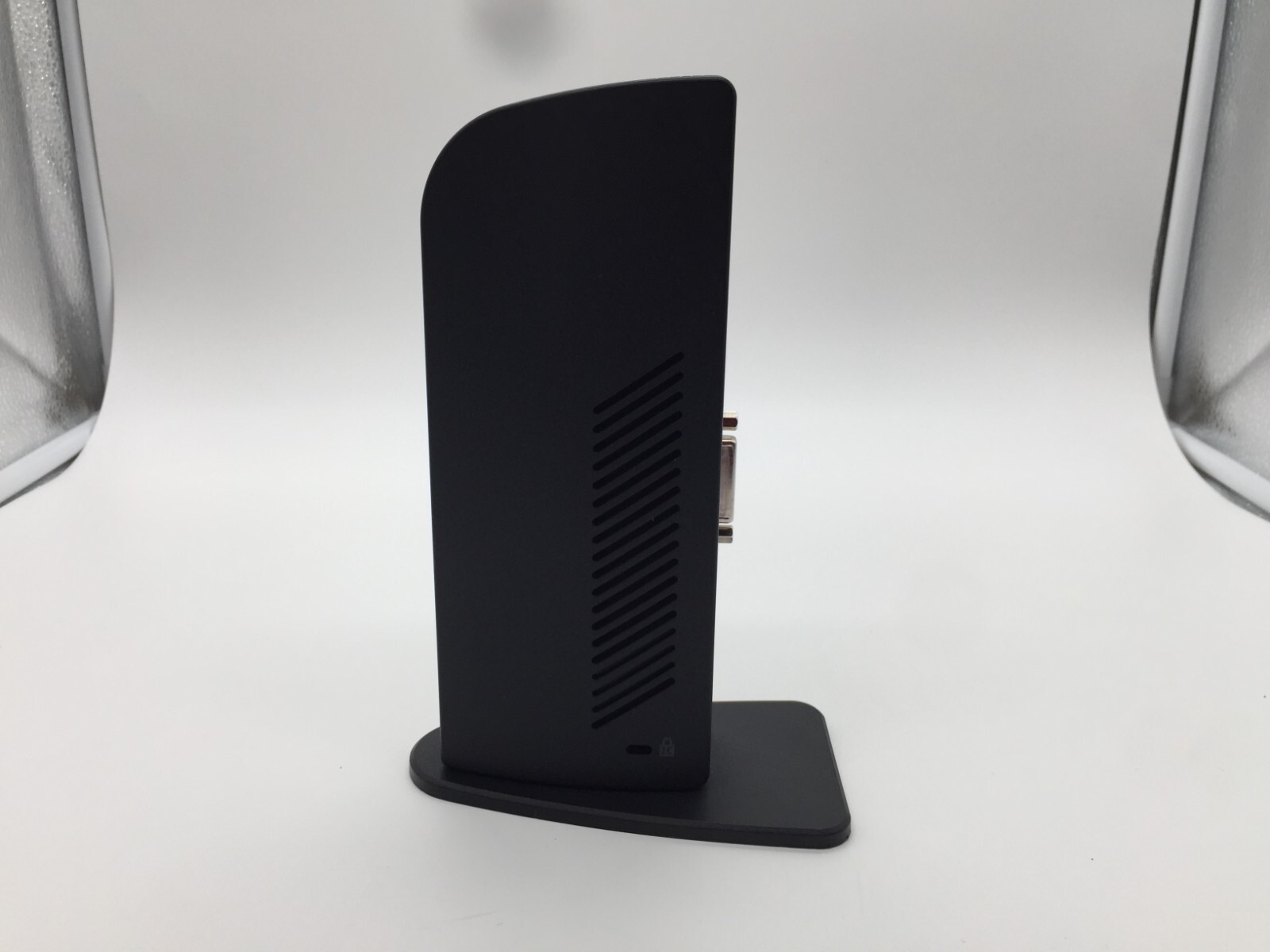 KensingtonUSB 3.0 Dockingstation SD3000V M01166 AC ADAPTER NOT INCLUDED FREE S/H
