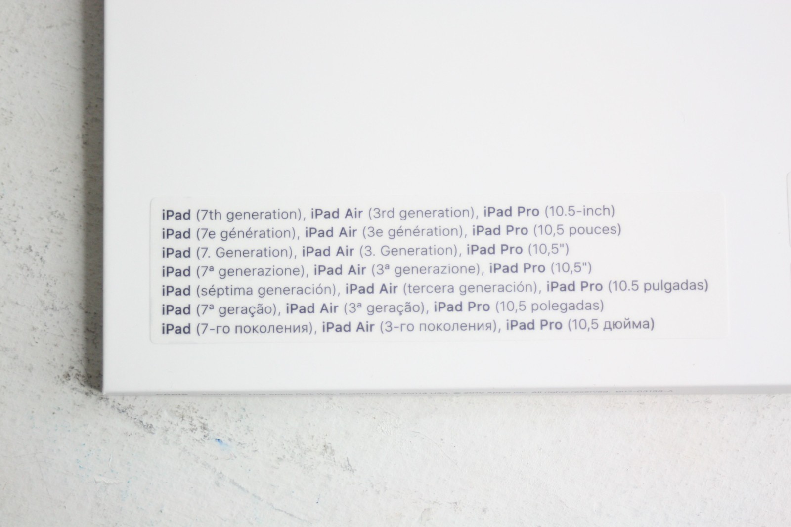 Genuine Apple Smart Cover for 10.5‑inch iPad Air / Pro – Charcoal Gray – NEW