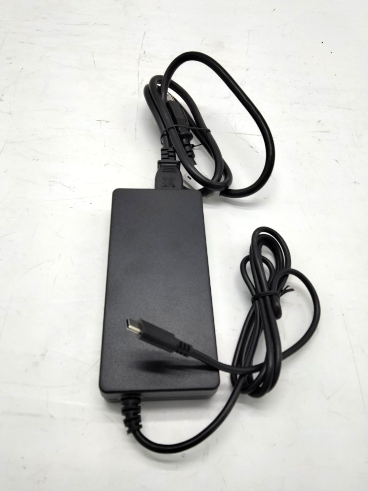 FSP Sparkle Power 20V 4.5A TYPE-C 90W FSP090-A1BR3 AC Adapter Power supply