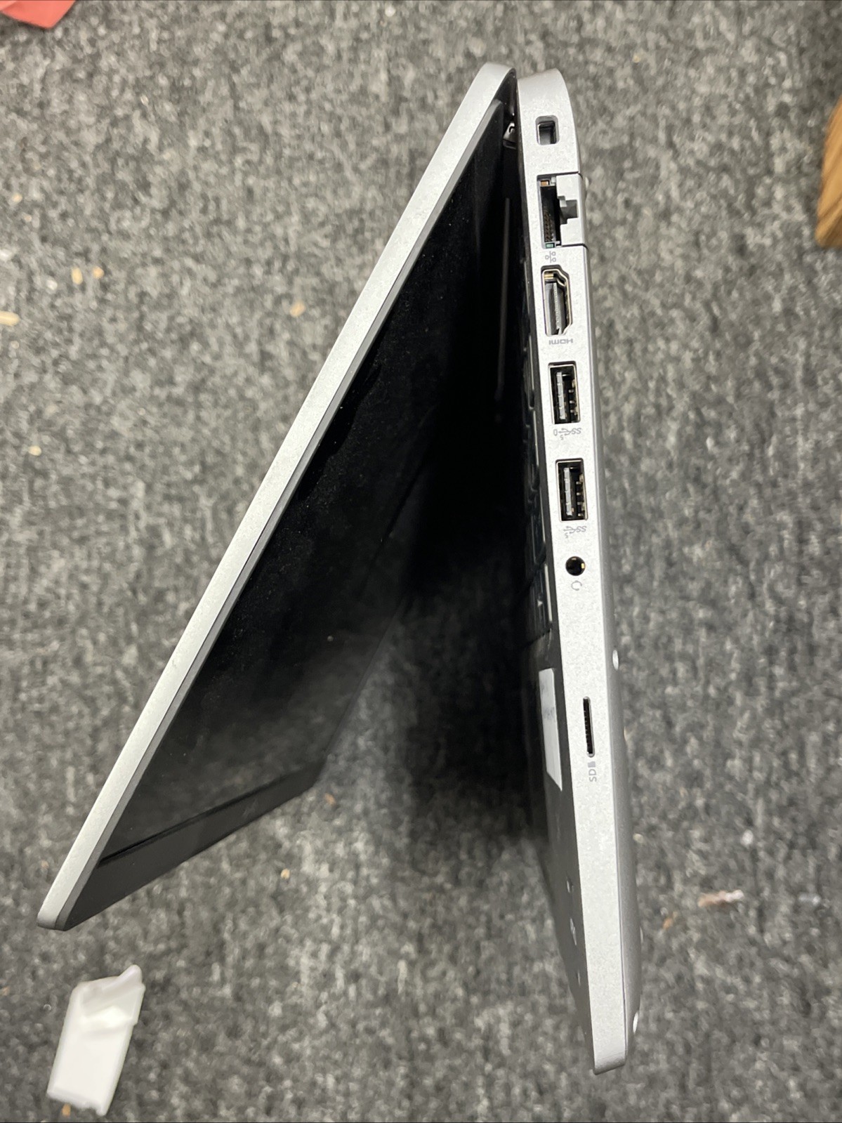 Dell Latitude 7430 14″ i7-1265u 16GB 256GB – Very Good
