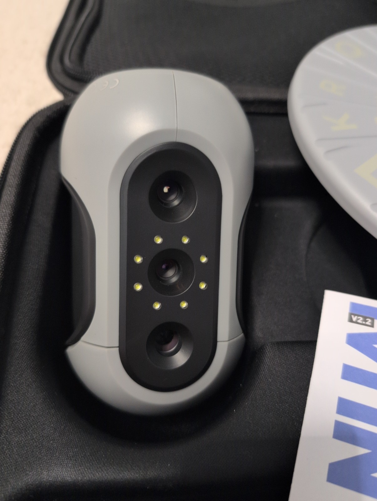 3DMakerpro Mole Handheld 3D Scanner Premium 0.05mm Accuracy 0.1mm Resolution