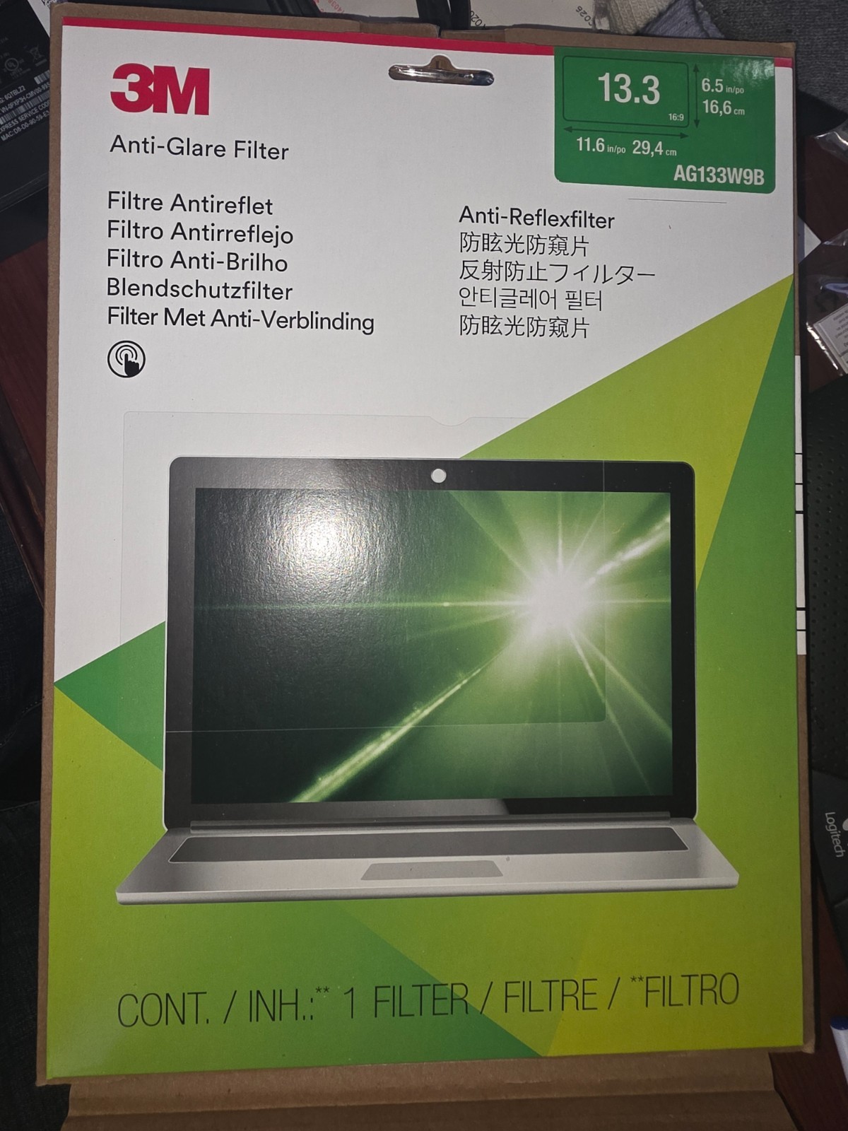 3M Anti-Glare Bright Screen Privacy Filter for 13.3″ Widescreen Laptop, 16:9