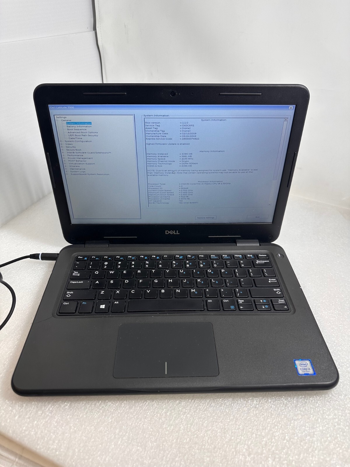 Dell Latitude 3300 13.3″ Intel Core i3 7th Gen 4gb ram 128gb PCIe- No OS