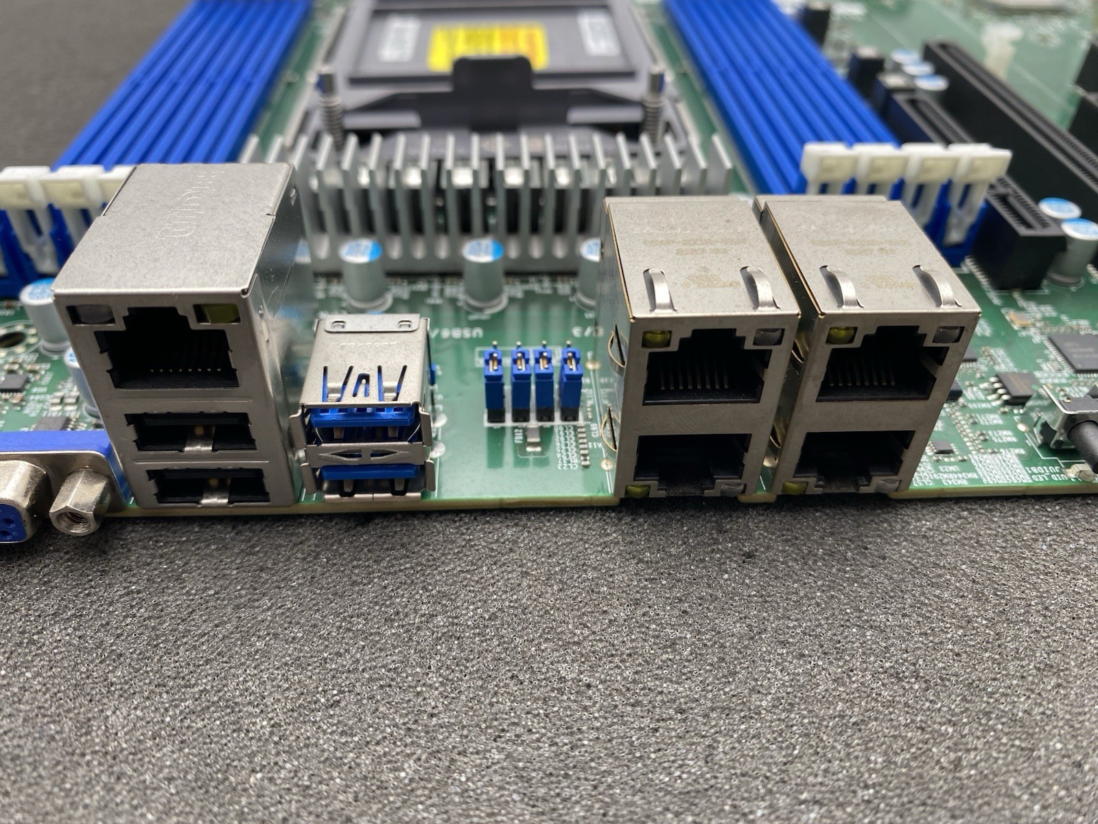 Supermicro X12SPL-LN4F DDR4 LGA-4189 ATX Server Motherboard For Parts or Repair
