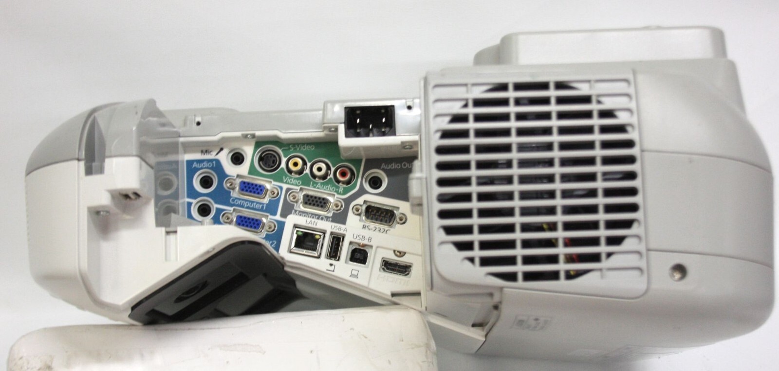 Under 1800 Hours * Epson Brightlink 485Wi Projector * Ultra Short Throw WXGA