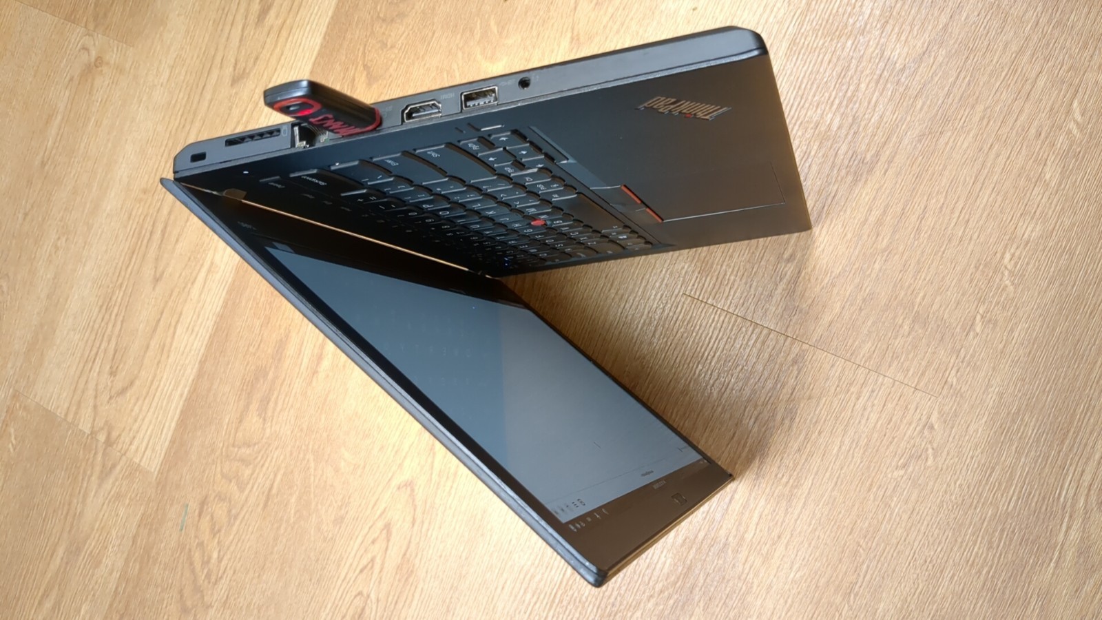 coreboot (libreboot) ThinkPad T480 +SSD: Qubes Or Linux Whonix +Good Battery