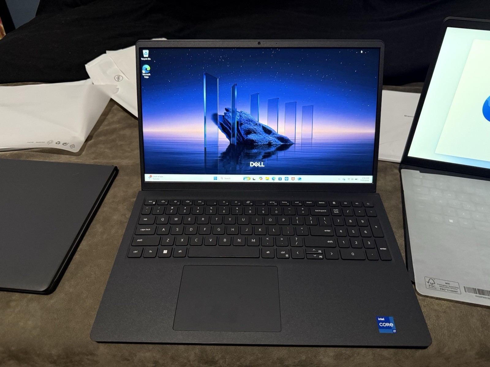 Dell 15 DC15250 Brand New Laptops (touchscreen) 13 Gen i7 Windows 11