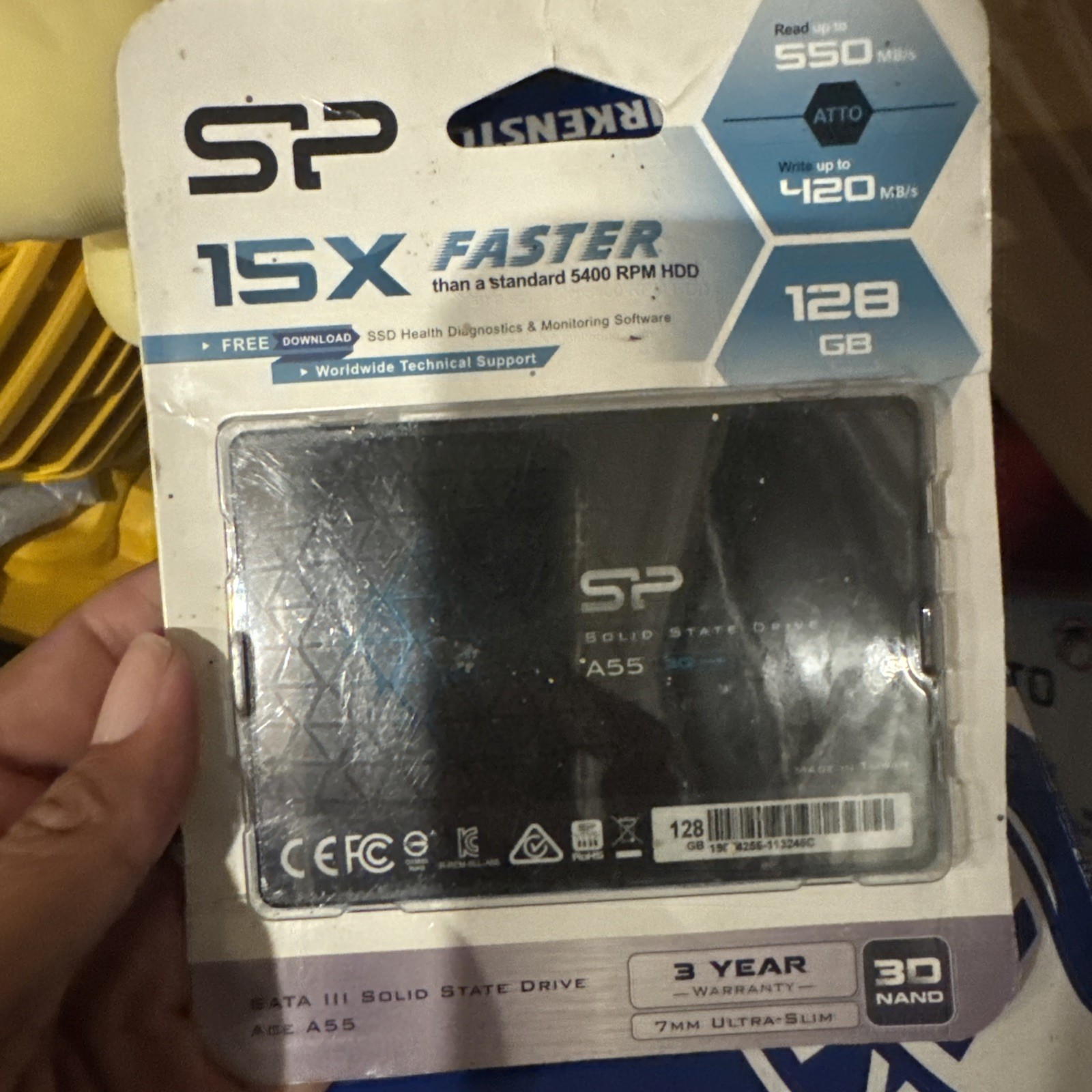 Performance-Boosting Silicon Power 128GB SSD – Shock Resistant & 2.5″ SATA Drive