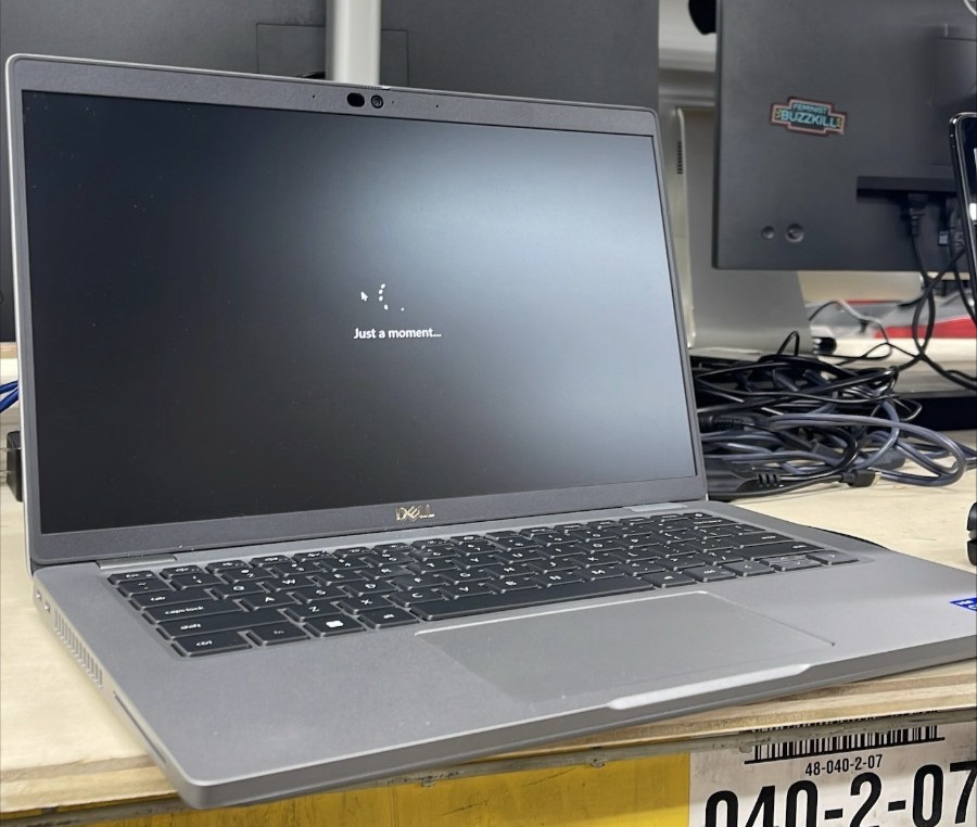 Dell Latitude 5420 14″ Intel Core i5-1145G7 16GB RAM 512GB SSD Windows 11 Pro