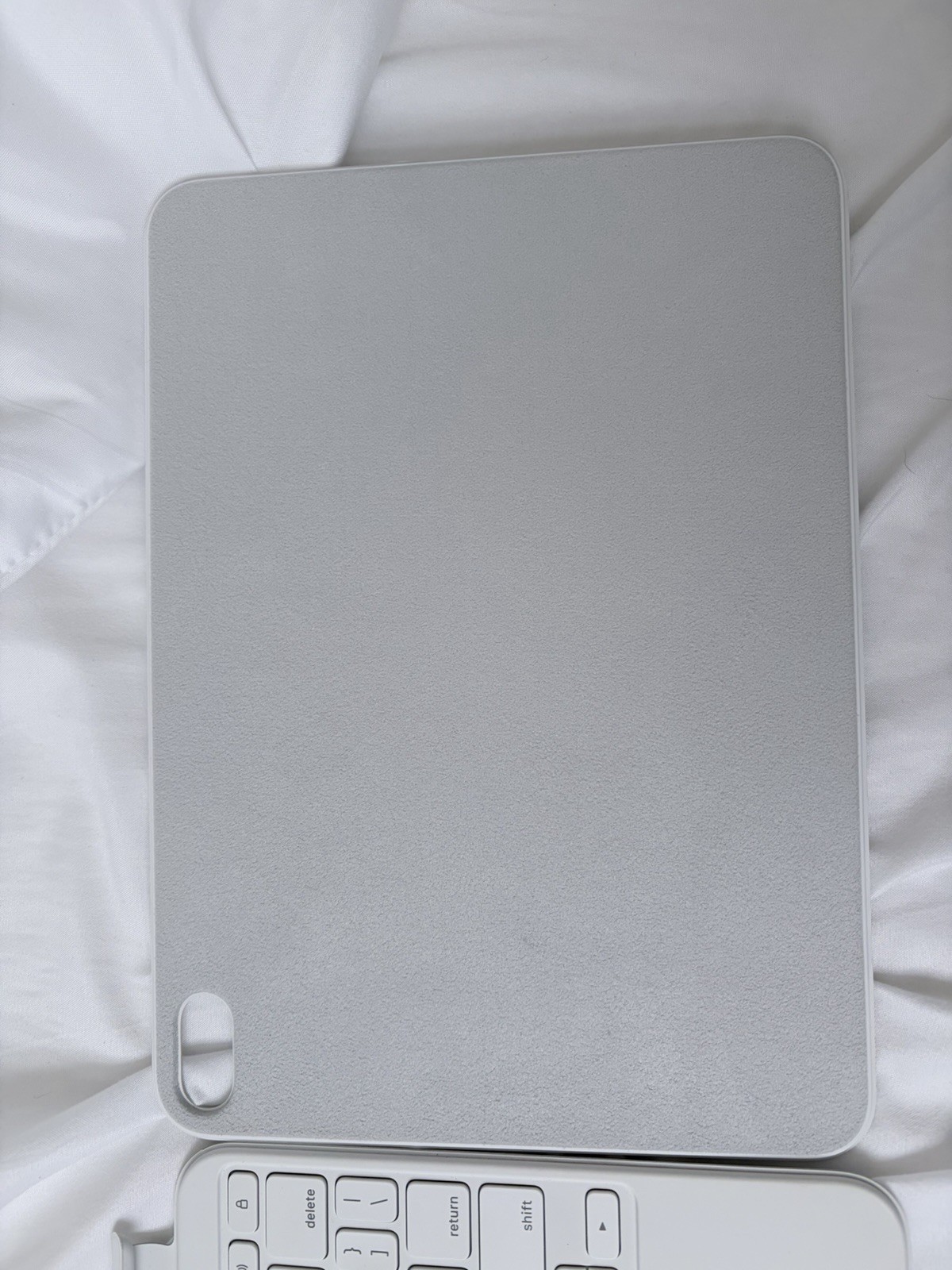 Apple Magic Keyboard Folio/Case for Apple iPad White Built-In Keyboard Stand