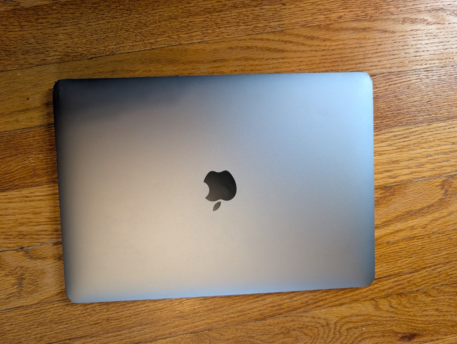 Apple MacBook Air 13.3″ (256GB SSD, Intel Core i3-1000NG4, 1.10 GHz, 8GB RAM)…