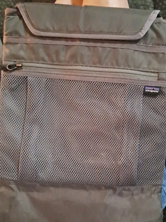 Patagonia Gray Padded Organizer Pouch Tech Sleeve Laptop Tablet Pouch
