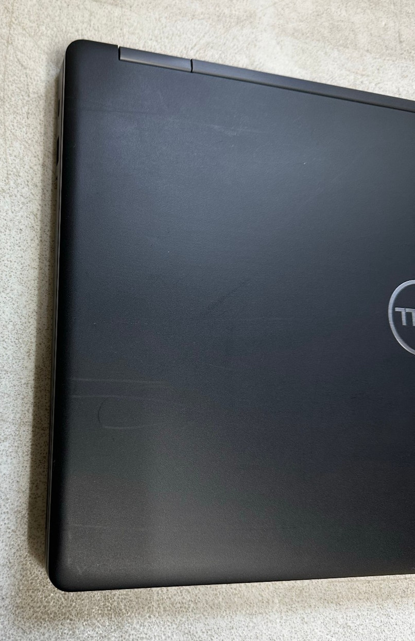 Dell Latitude 5590 15.6FHD (i7-8650U @1.90, 16GB RAM, Boot To Bio) NO HD/ADAPTER