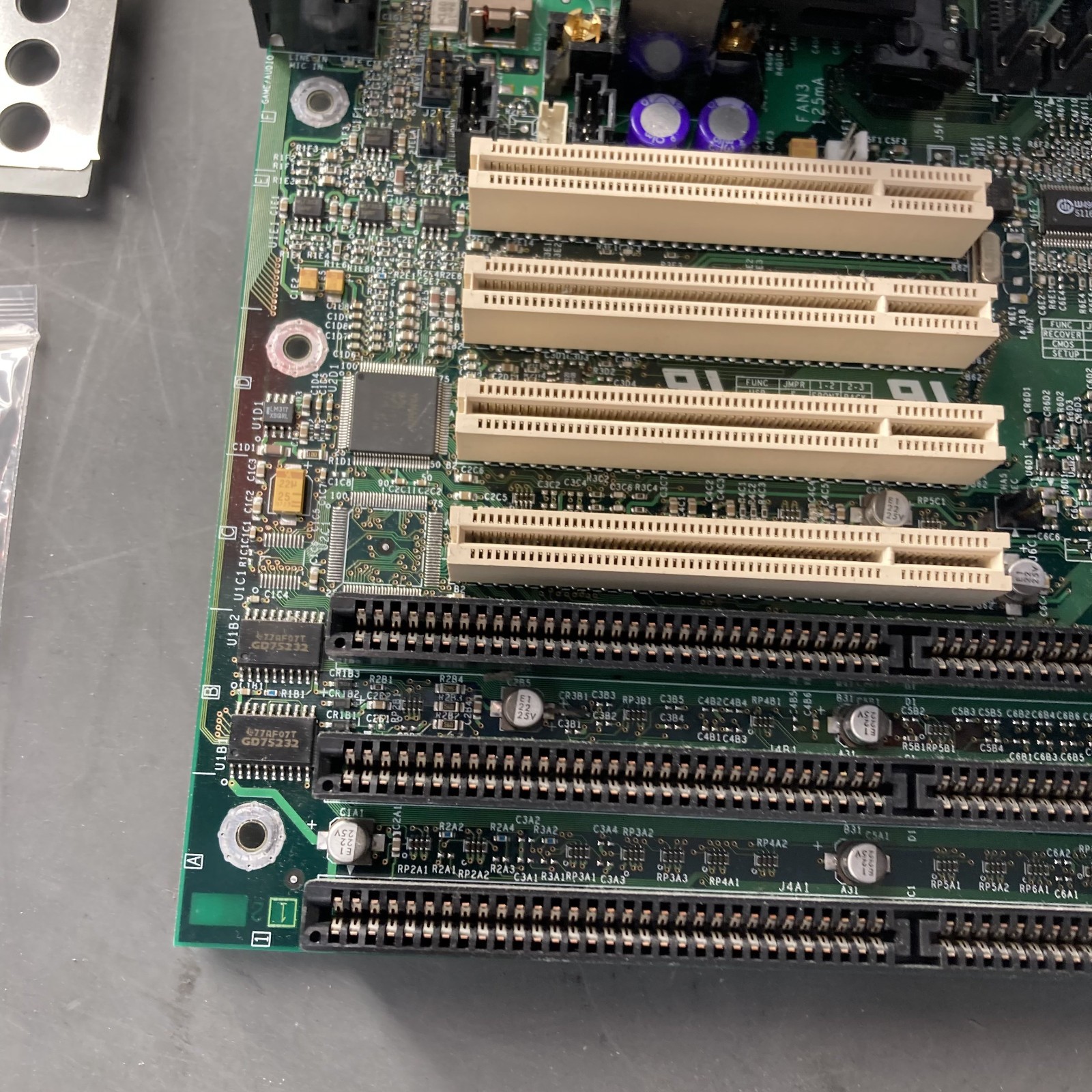 Intel PD440FX Motherboard Pentium II 233mhz W/ MMX 256MB RAM