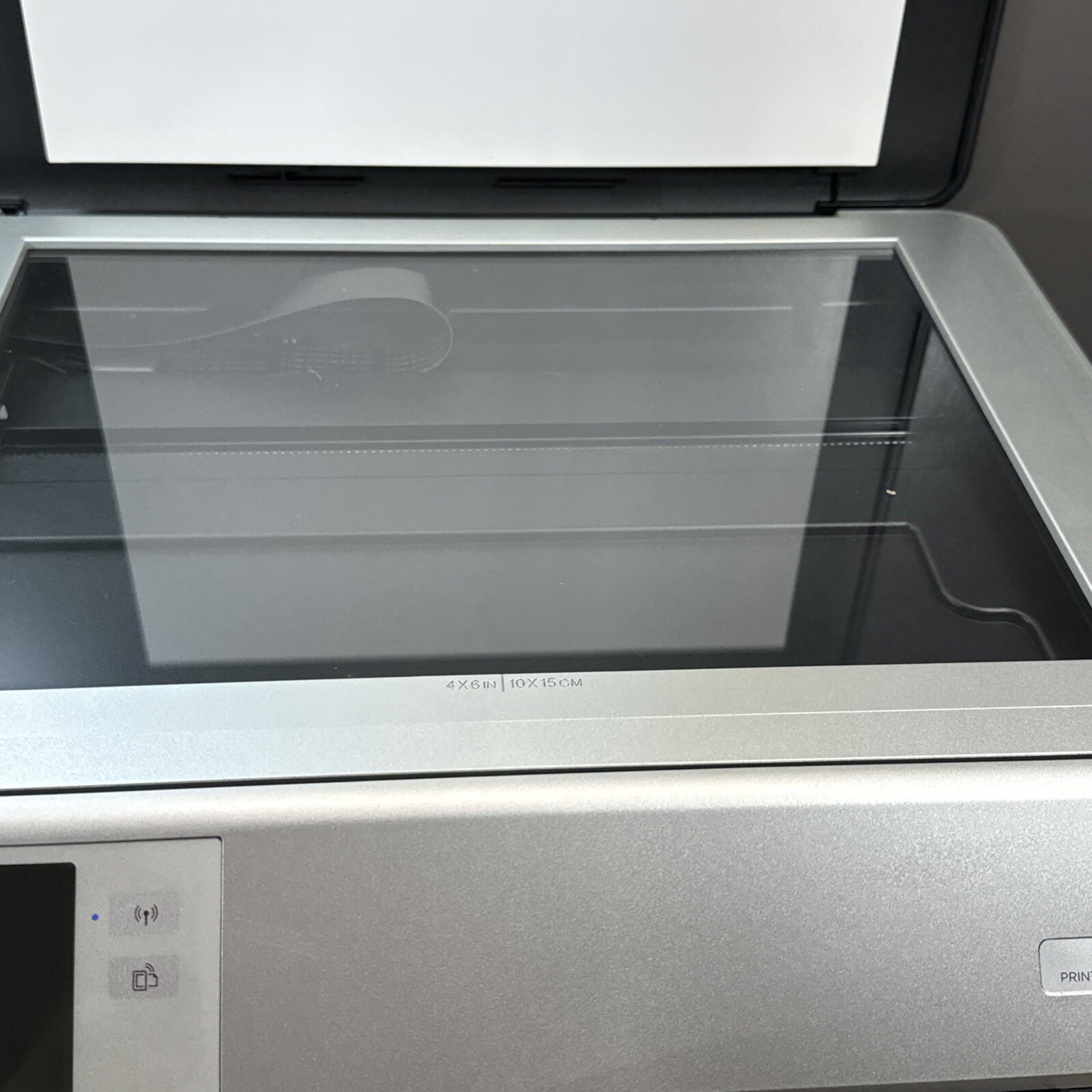 HP ENVY 5530 All-In-One Printer Series Scan Copy Silver Black Full Color Lower