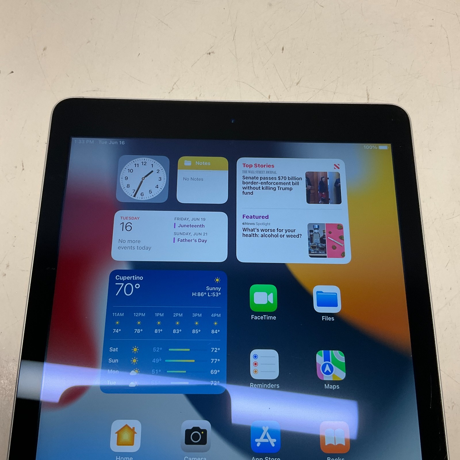 Apple iPad Air 2 A1566 9.7″ – 64GB – Wi-Fi – Space Gray – MGKL2LL/A Tested Works