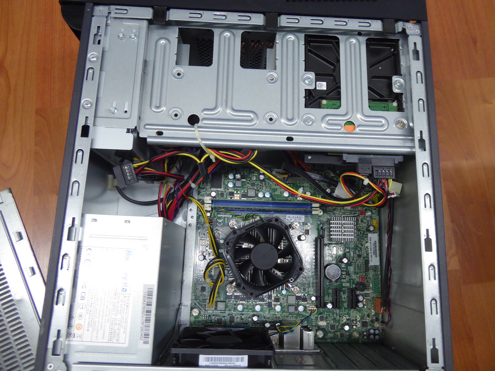 LENOVO THINKCENTRE M72e TOWER PC INTEL i3-3220 3.30GHz 8GB 500GB WIN 10 PRO