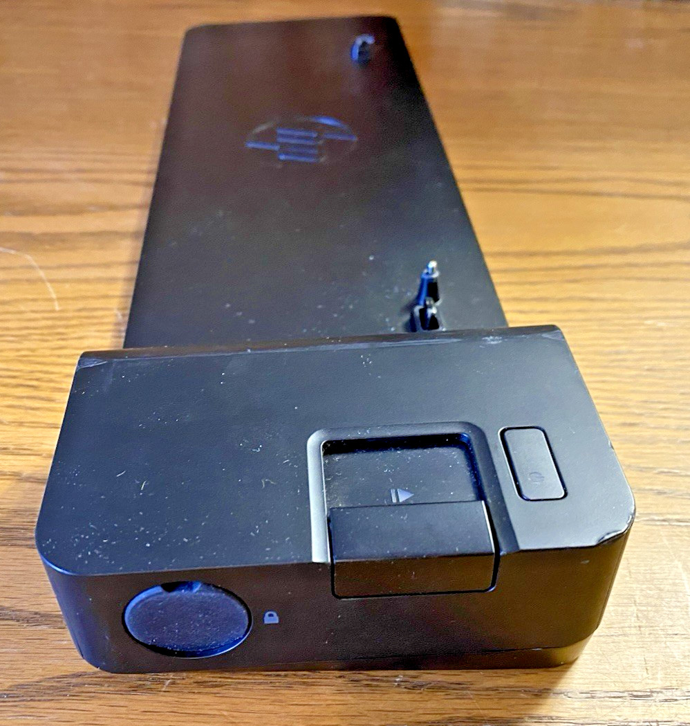 HP Ultra Slim Dock 2013 Docking Station (D9Y32AA#ABA) with 65W Adapter