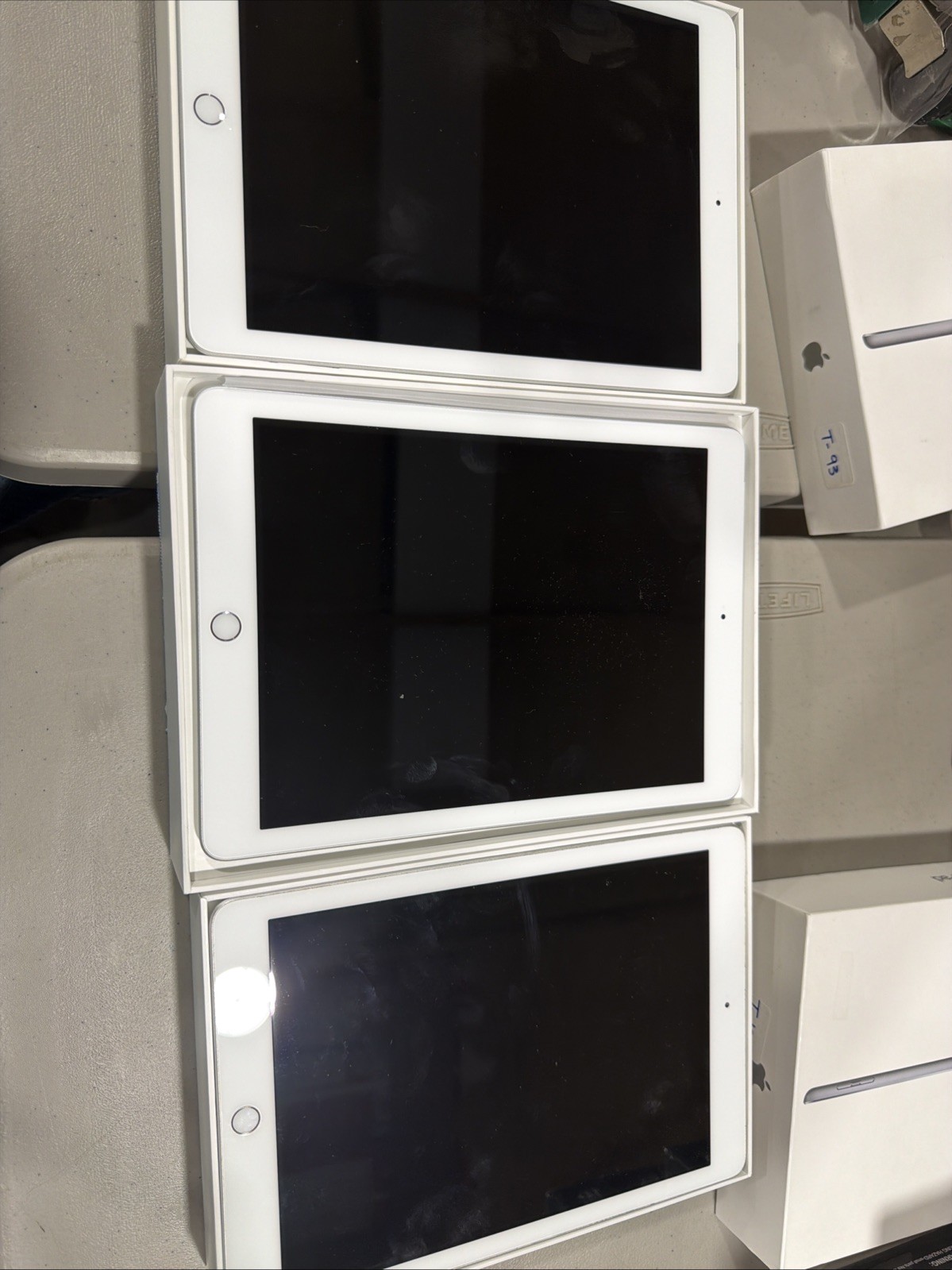 LOT OF 3- Apple iPad 6th Generation | See Description