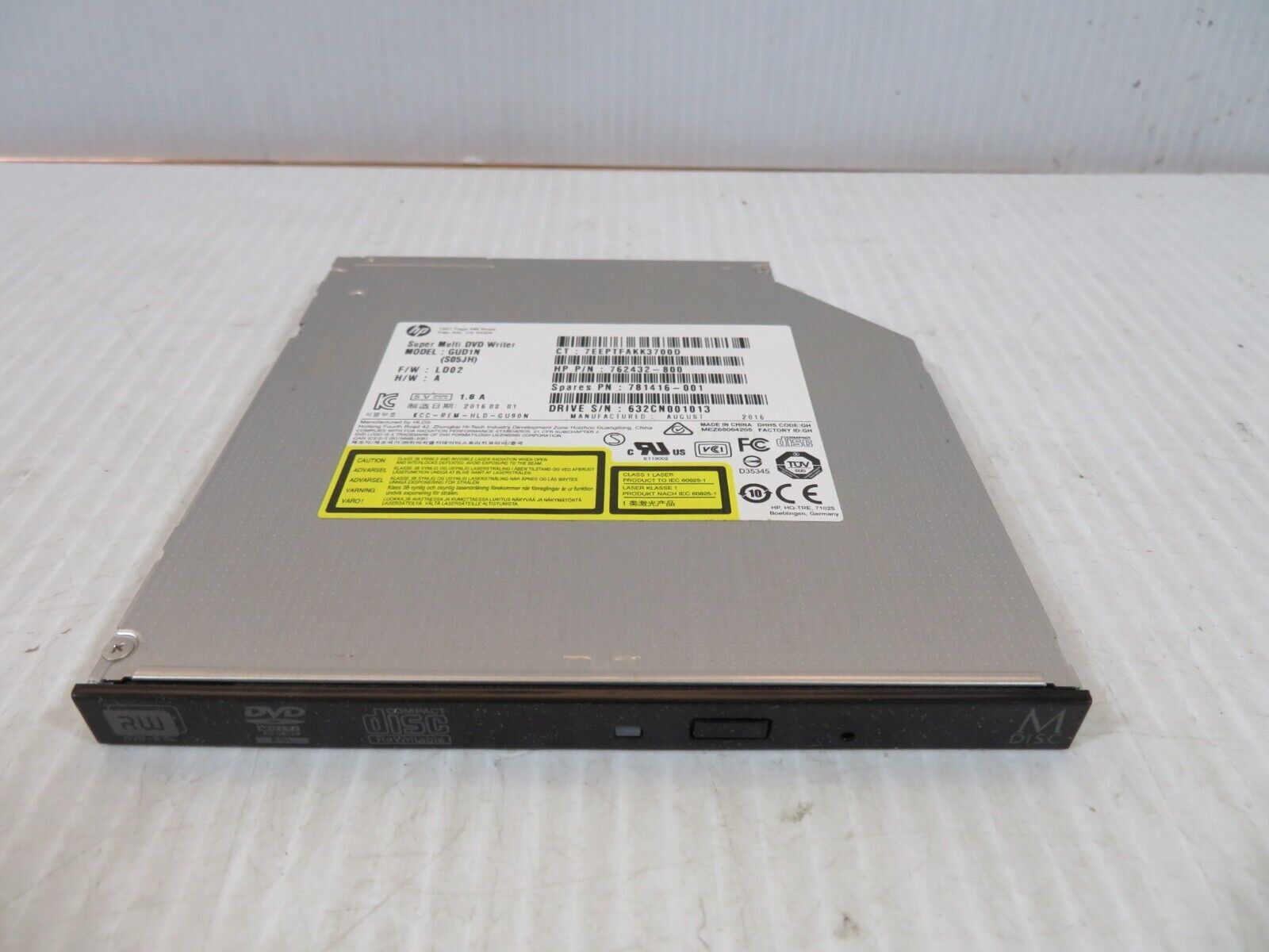 LG DVD-Writer – Black – DVD-RAM/ RW Support – 24x CD GUD0N