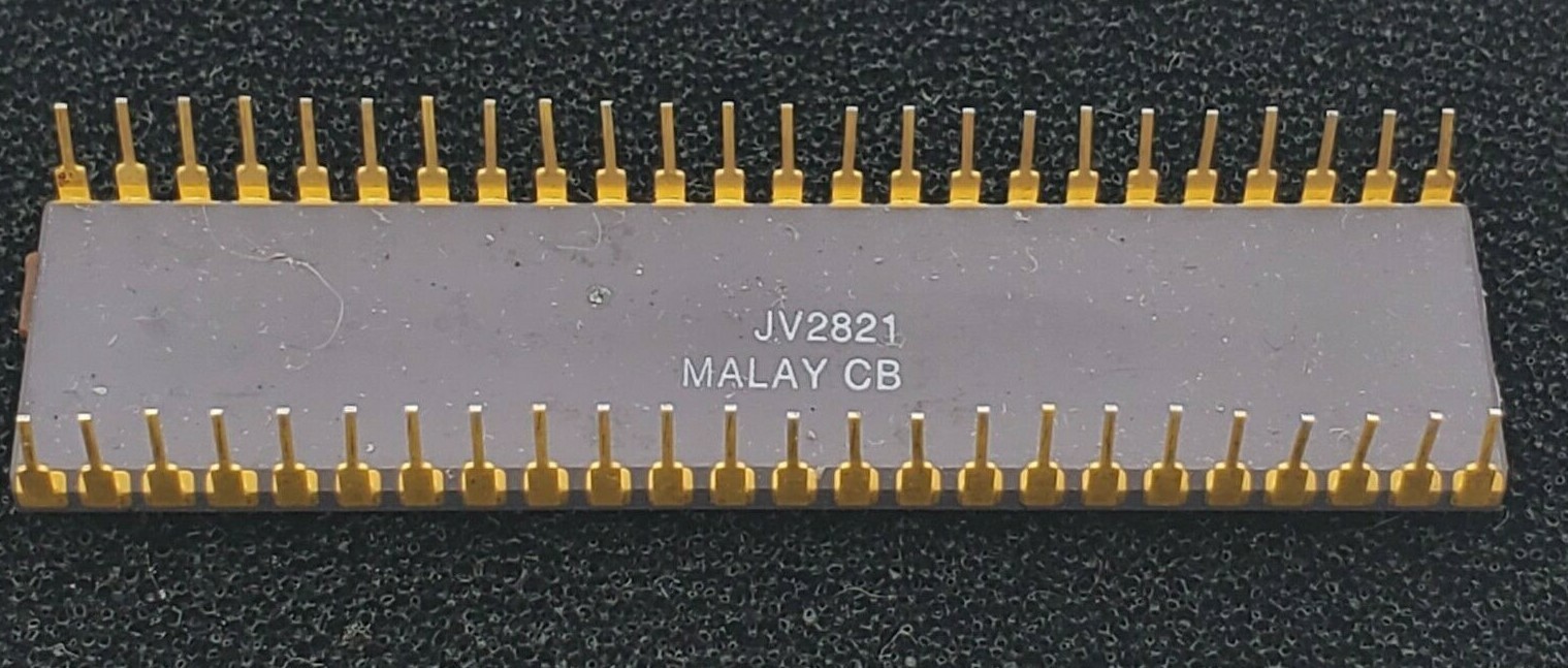 IDT SA100C Ceramic Dip Gold 16KBit SRAM