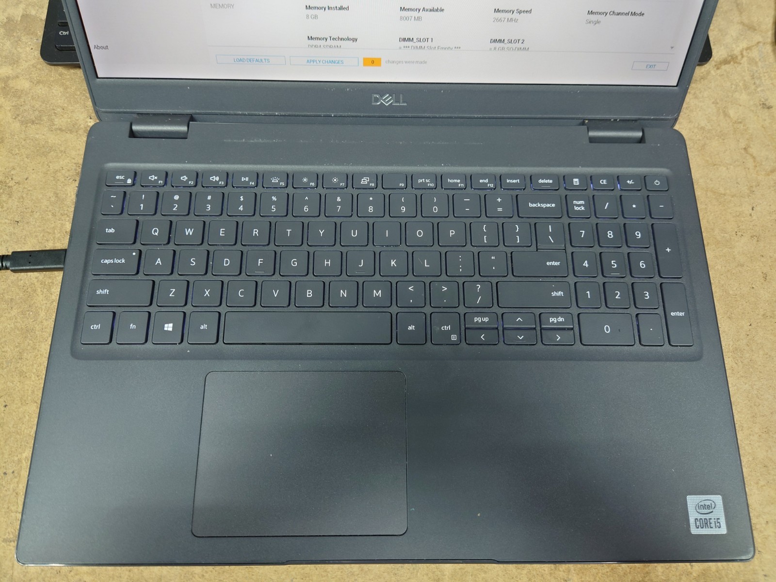 Dell Latitude 3510 15.6″ FHD i5-10210U 8GB RAM No OS/SSD