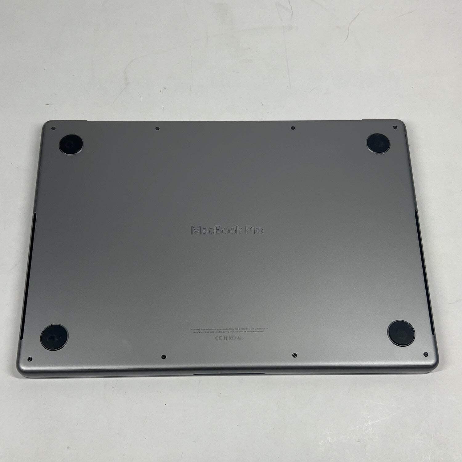 2021 Apple MacBook Pro 14″ M1 Pro 16C GPU 3.2GHz 16GB RAM 512GB SSD MKGP3LL/A