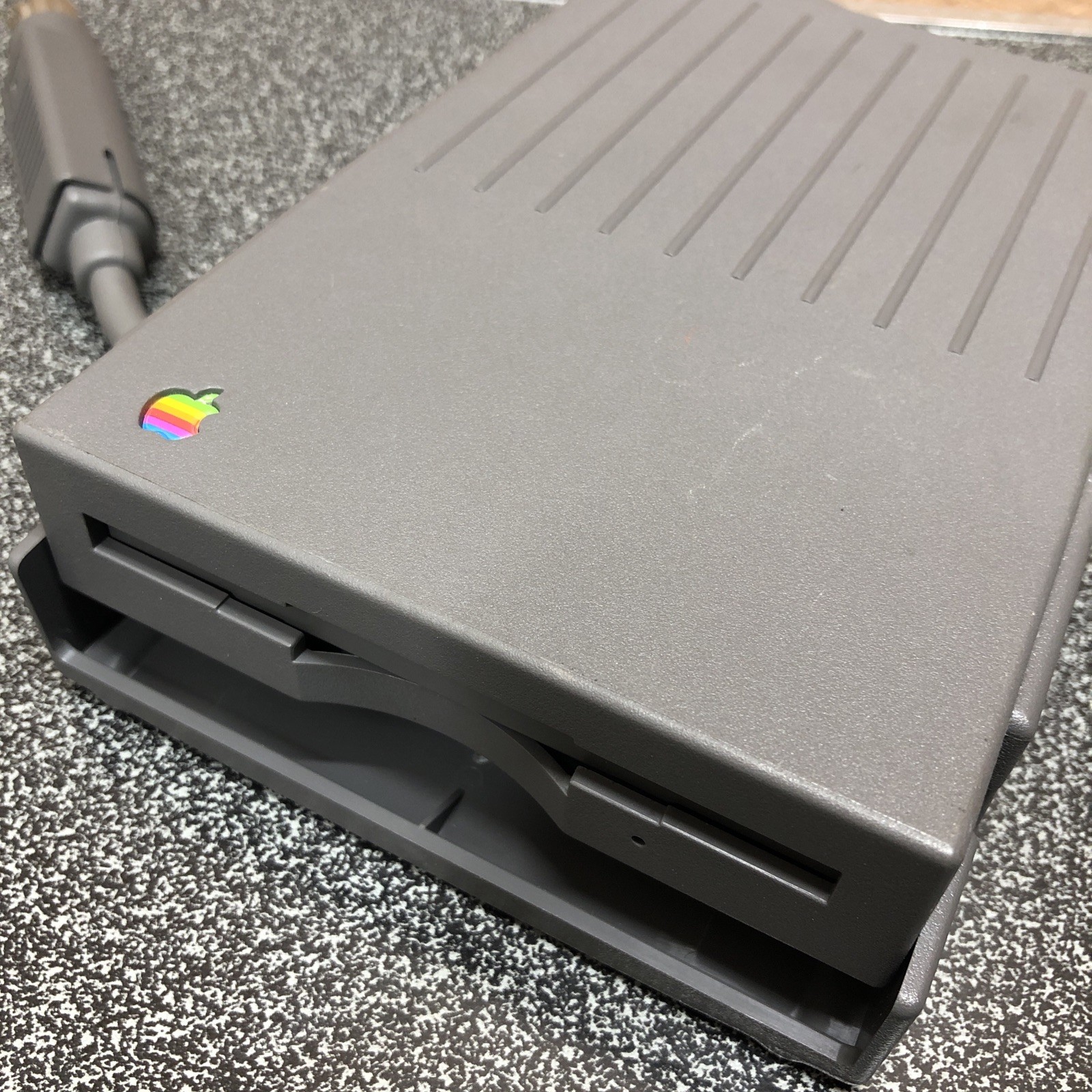 Vintage Apple Macintosh HDI-20 External 1.4MB Floppy Disk Drive