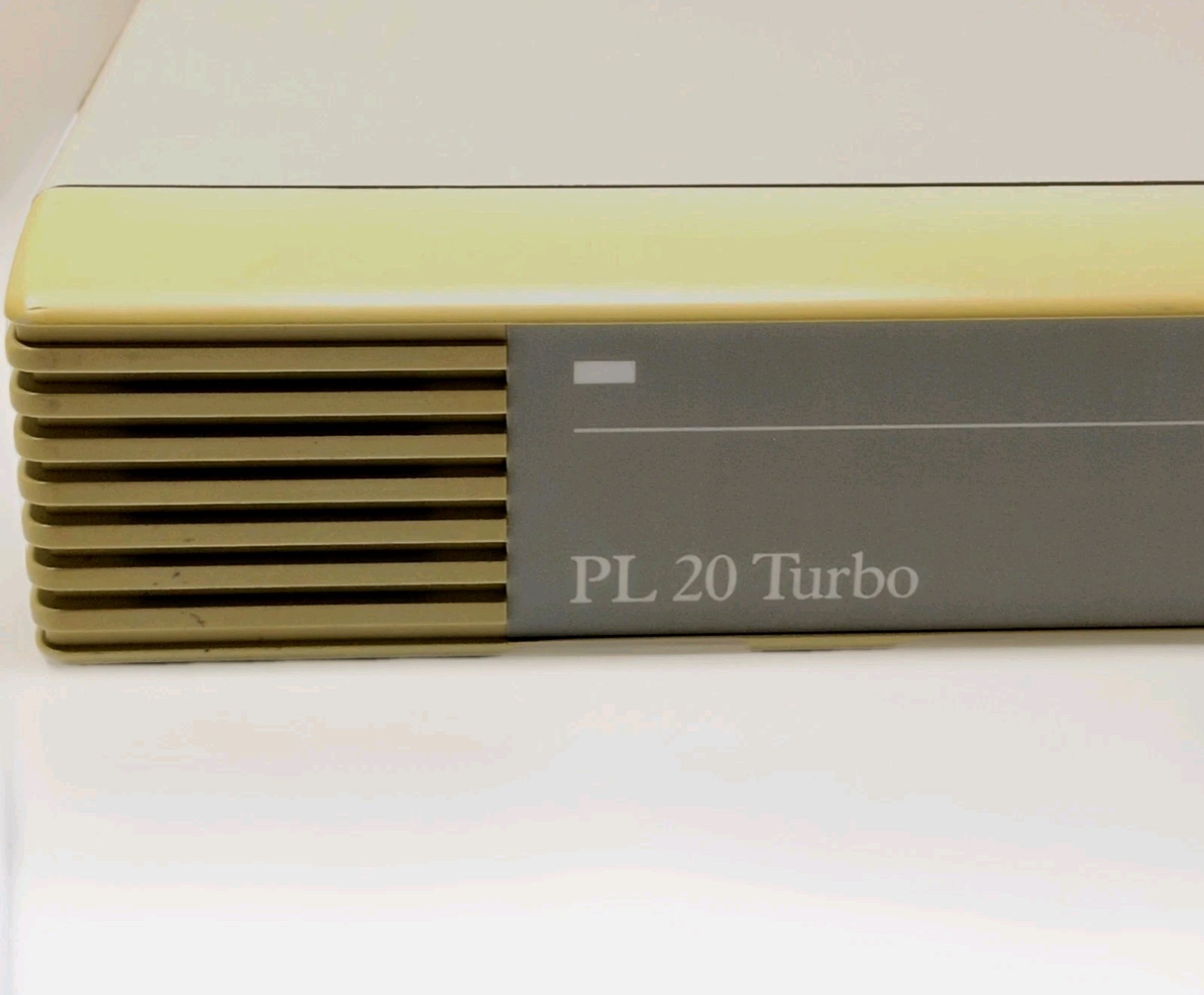 Vintage SCSI External Hard Drive 20MB PL-20 Turbo Apple Macintosh